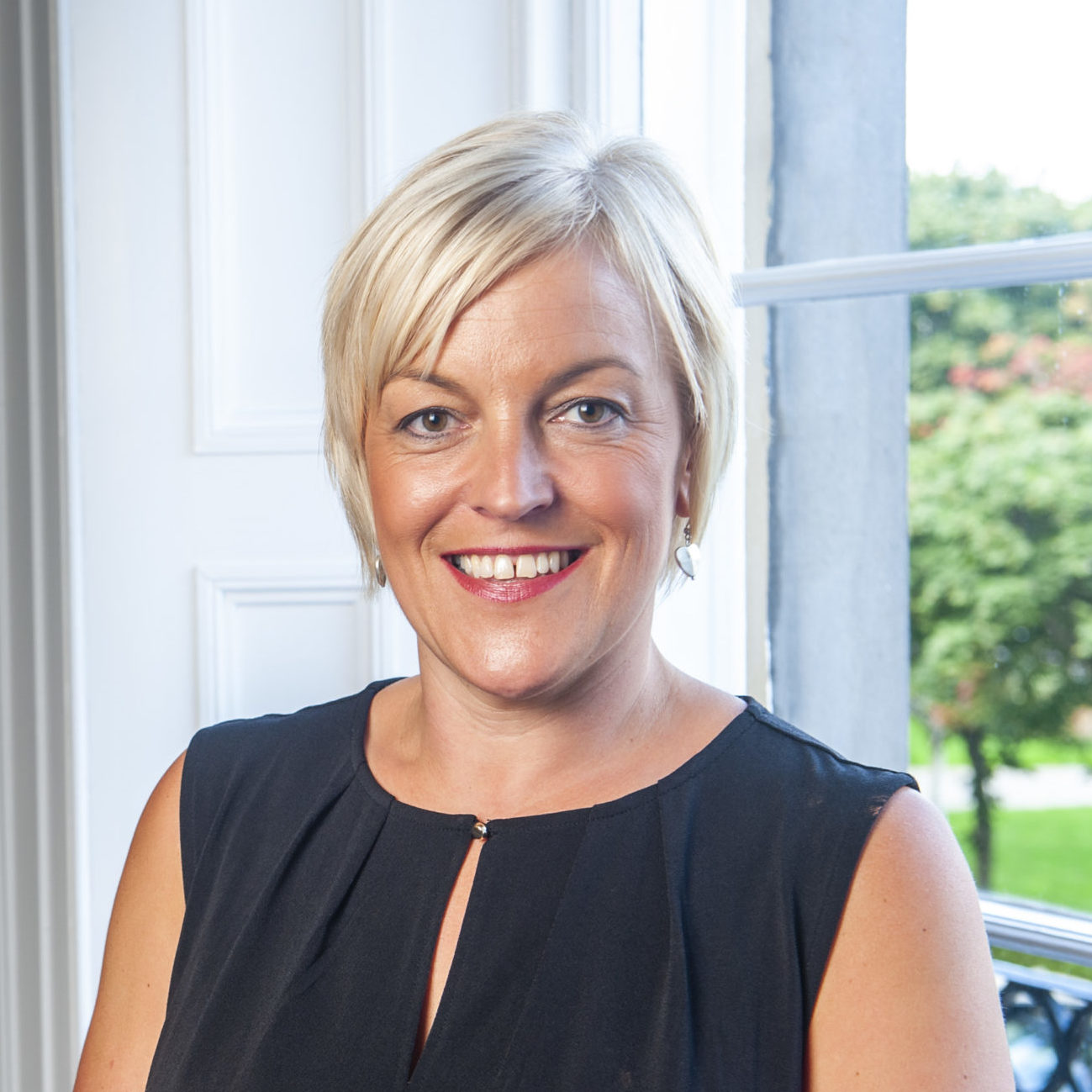 Karen Andrew Front of House Property Sales Advisor, Residential
