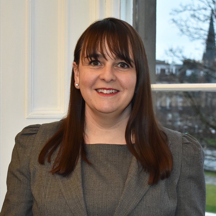 Kathryn Johnston - Senior Associate, Private Client - Gillespie Macandrew