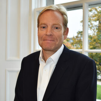 Simon Williams